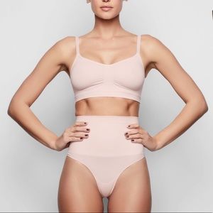 SKIMS Core Control Thong